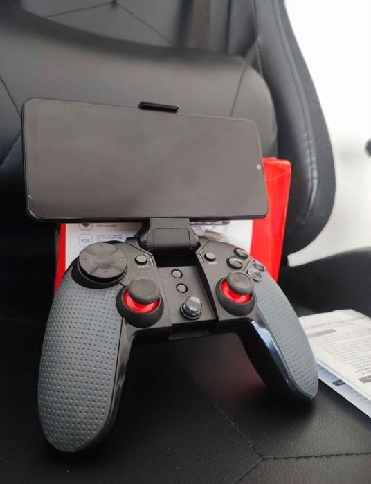 Comando iPega (Android/PC) pouco uso(negociável)64737841036675124