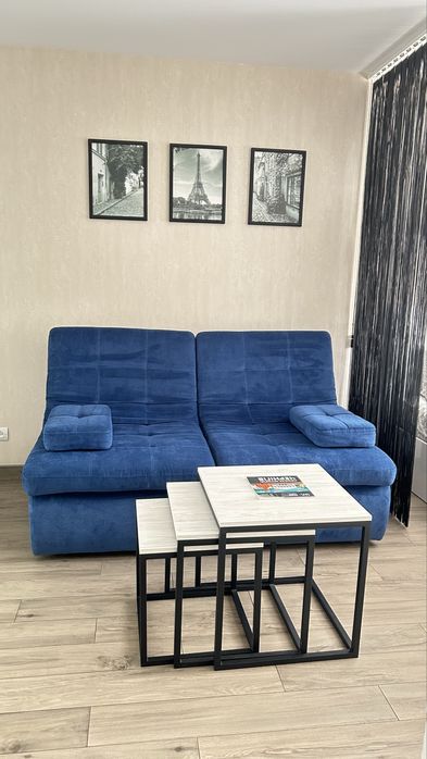 1 кім. в центрі, з технікою та посудом, від власника.