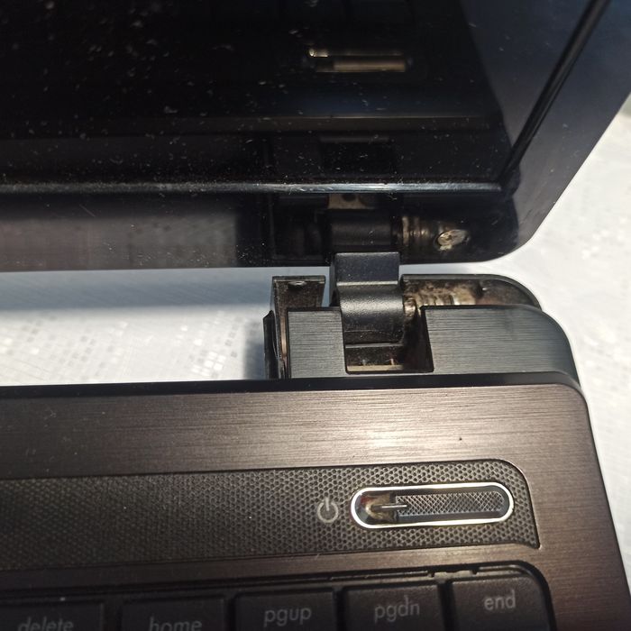 Ноутбук ASUS K53U