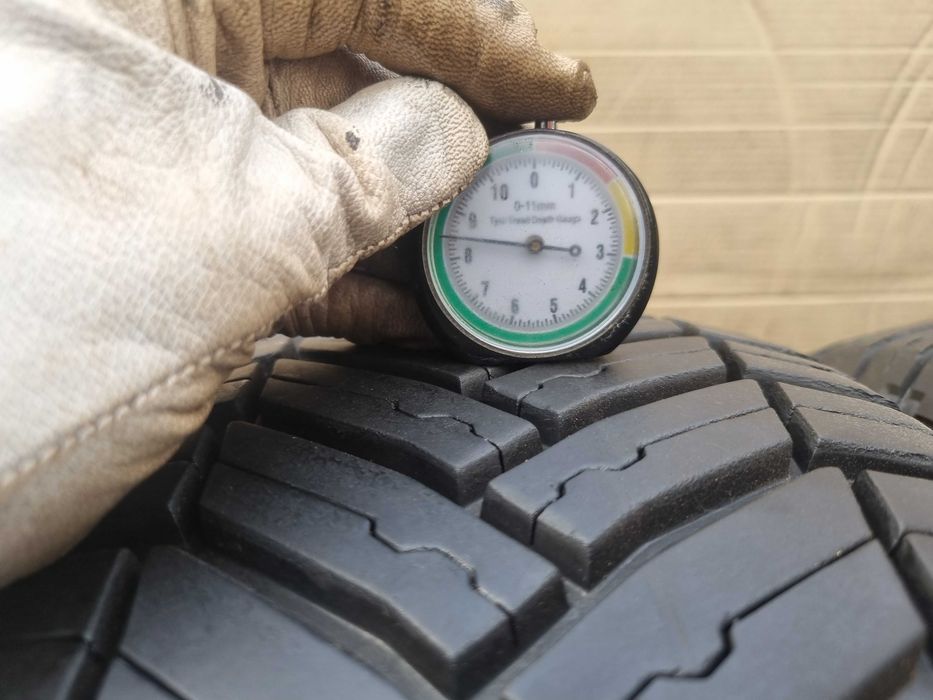Opony Całoroczne 215/60/17C 109/107T Michelin CrossClimate Rok 2025