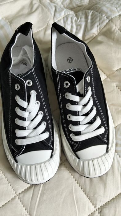 Damskie trampki na plarformie 39