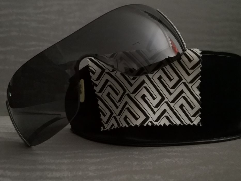 Oculos sol Versace originais usados