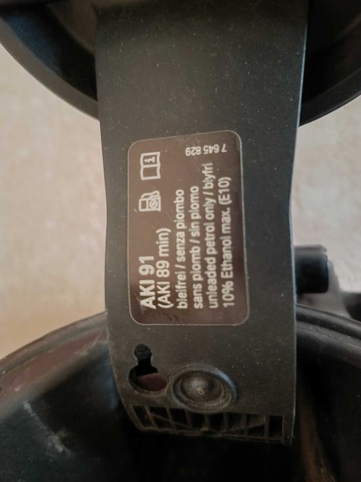 Лючок бензобаку Mini cooper F57 б/у