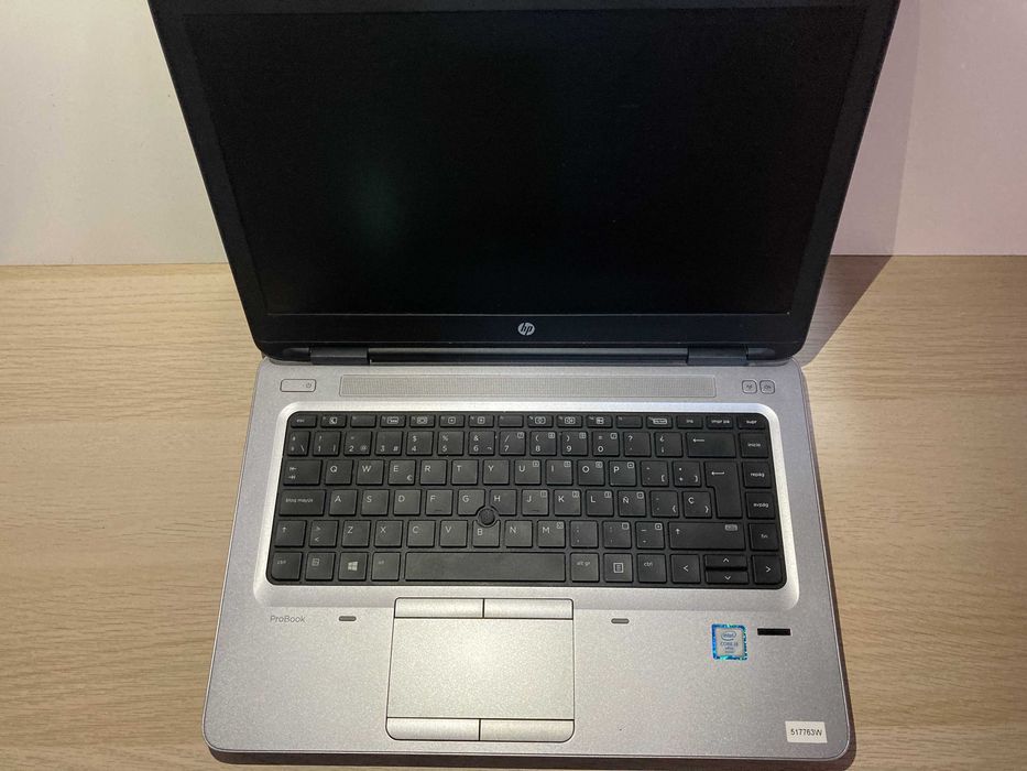 HP EliteBook 840 G2 – i5 / 16GB DDR4 / 256GB NVMe SSD / 14" FullHD