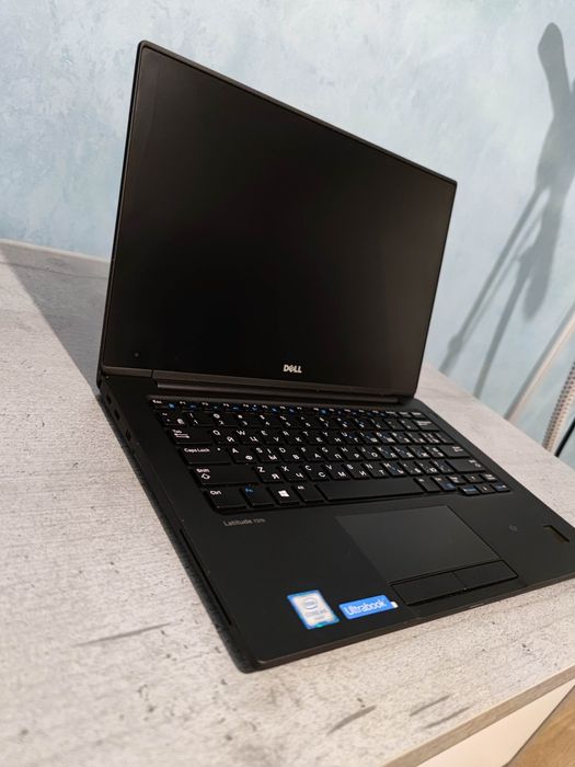 Карбоновый ультрабук Dell Latitude 7370 4K touch