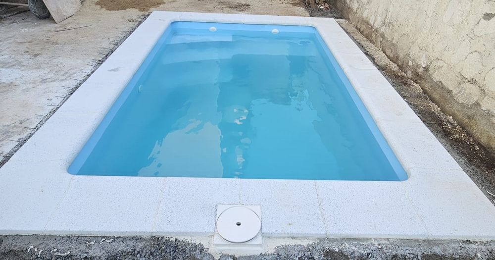 Piscinas em fibra
