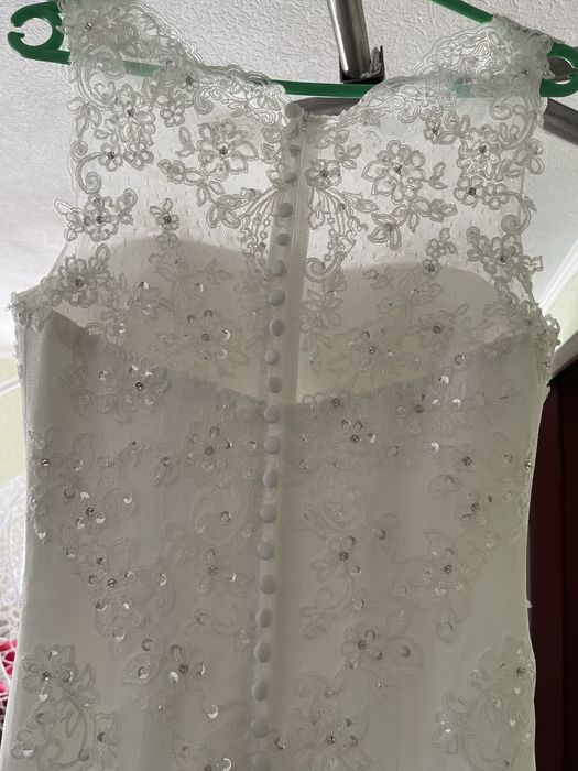 Весільне плаття S