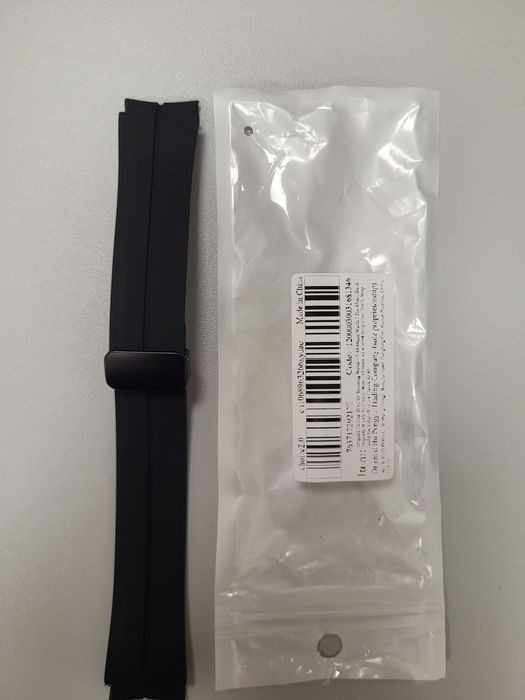 Сіліконовий ремінець з магнітним замком  20mm Samsung Watch