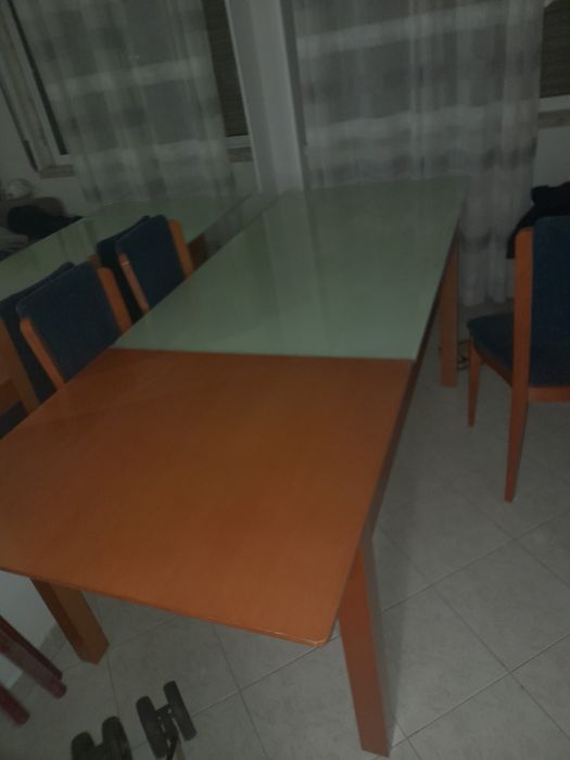 Mesa grande familiar