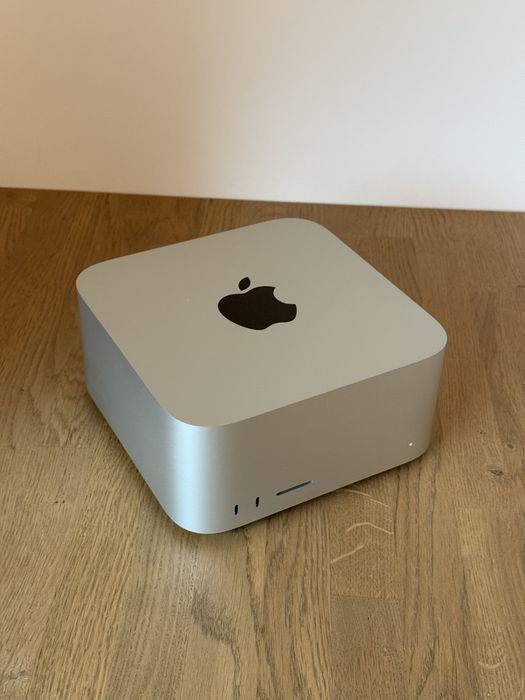 Mac studio M1 Max 64GB RAM 1 TB