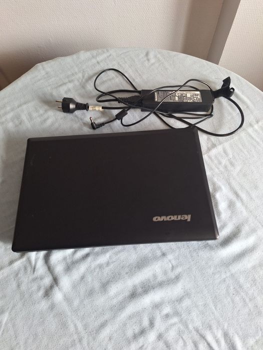 Laptop Lenovo 15,6" g580 model 20150 - stan bardzo dobry