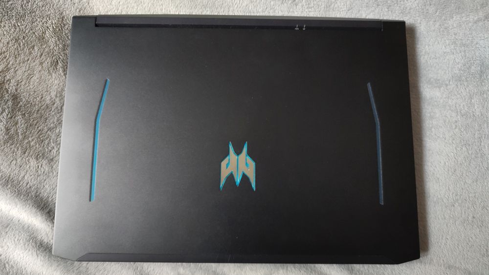 Acer Predator Helios 300
