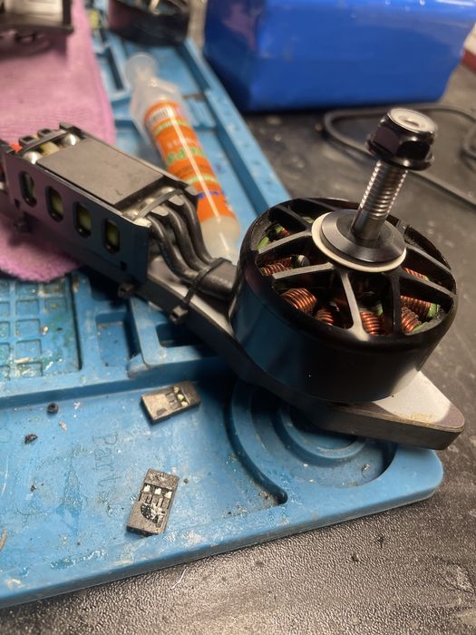 Продам Fpv “15” робочий