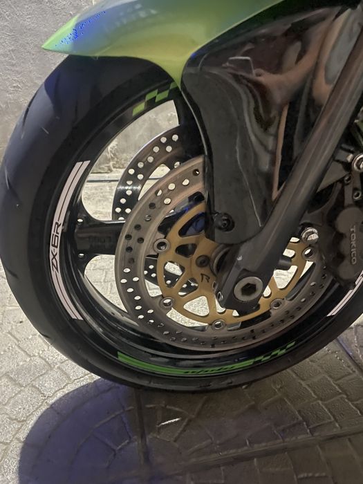 Продам  Кавасаки  Zx 6R