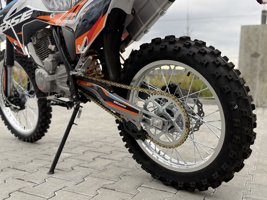 NEW BSE J3 Enduro (300см3/175FMM)