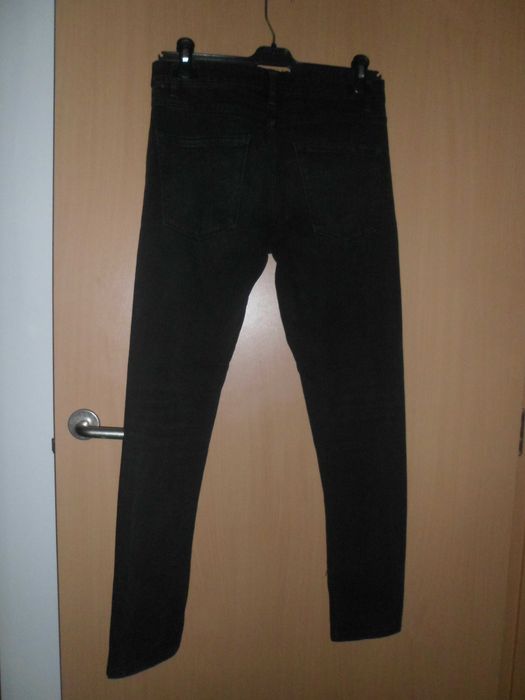 calças para homem da marca DENIM ESSENTIALS