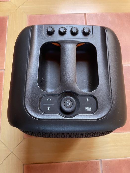 Alugo colunas jbl para festas