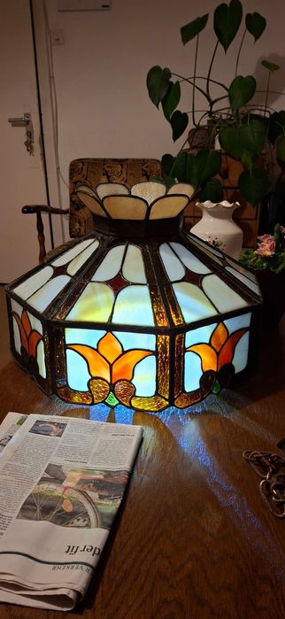 Lampy tiffany Somers Stained Glass (Deer Park, NY).