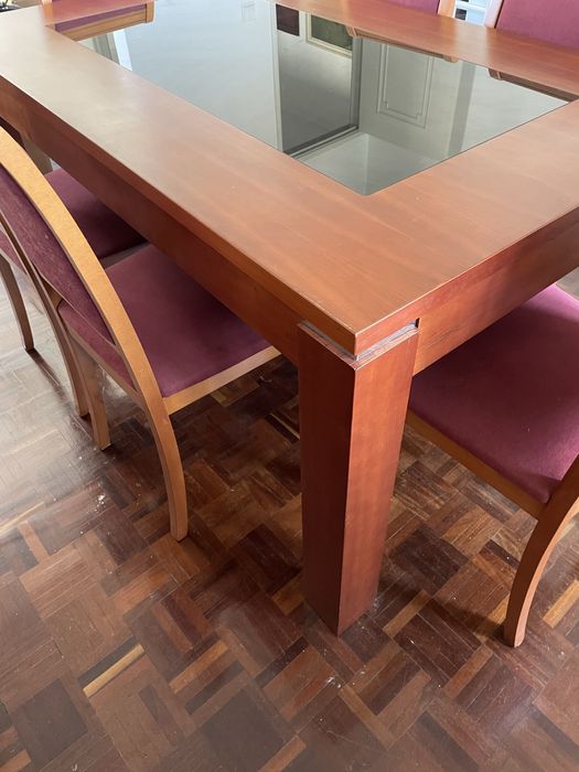 Mesa de refeições extensivel, em madeira e vidro gris