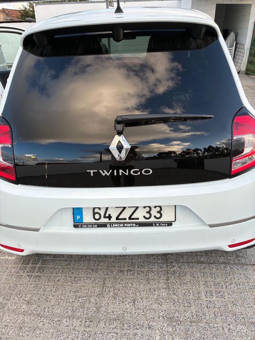 Renault Twingo 0.9 TCe Le Coq Sportif (2020) | Nacional | Como Novo – 27.000 km
