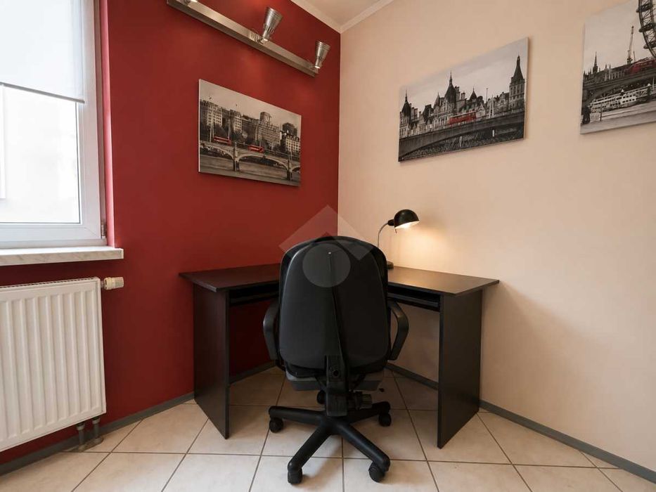3-pokojowe mieszkanie z balkonem-Bronowice