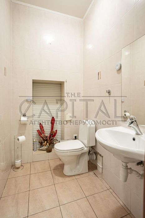 Продаж офісу, вул. Івана Мазепи, Печерськ