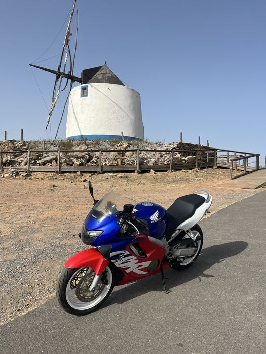 Honda CBR 600 F4
