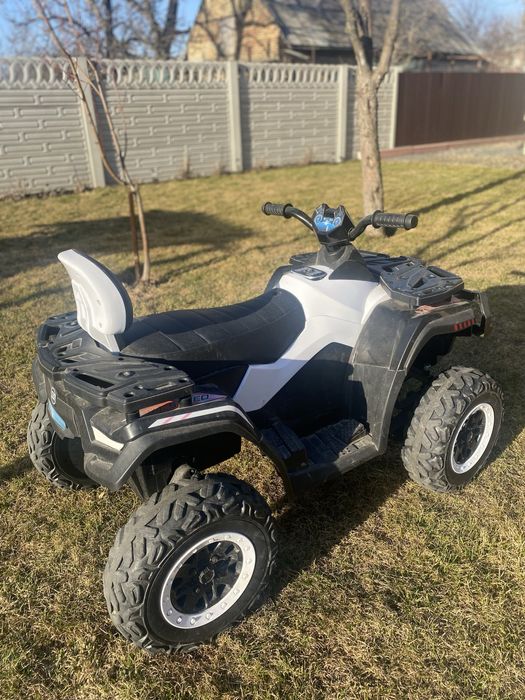 Дитячий квадроцикл