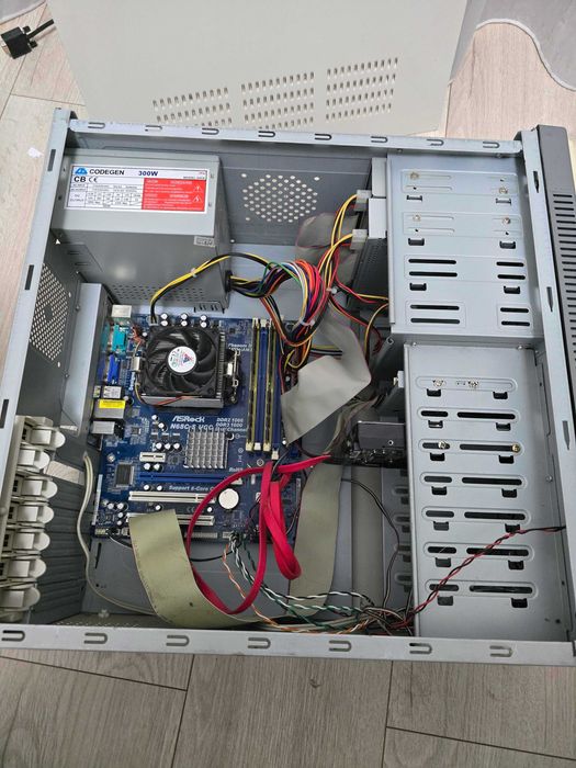 Комп'ютер на базі AMD Athlon 64 X2, 4Гб ОЗП, nVidia (Windows 7 x64)
