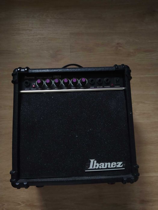 Amplificador Ibanez ibz5 em bom estado