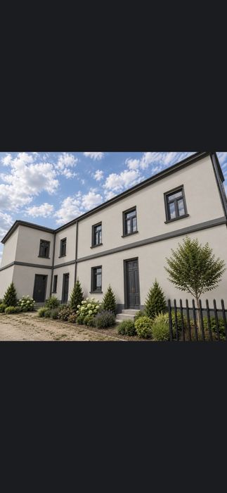 Mieszkanie 95 m 2 , 4 pokoje ,po remoncie w ścisłym centrum