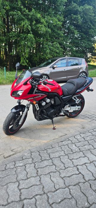 YAMAHA Fazer 600