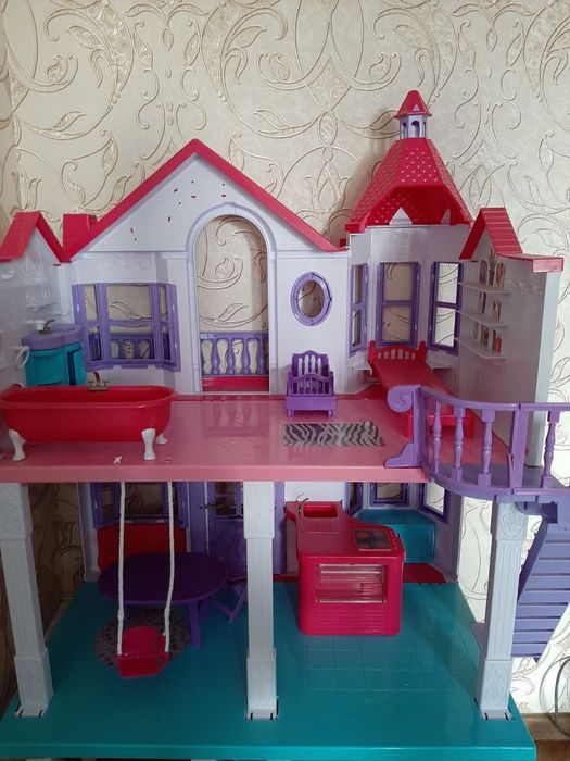 Ляльковий будиночок для Барбі