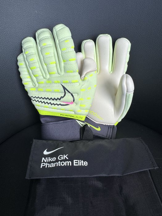 Воротарські рукавиці NIKE phantom elite