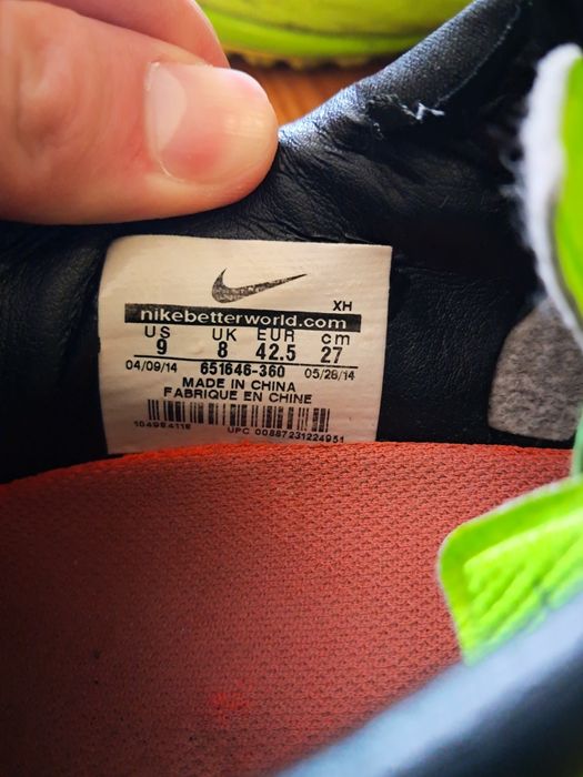 Сороконожки, бутсы, копы, футзалки Nike HypervenomX Phelon II TF.