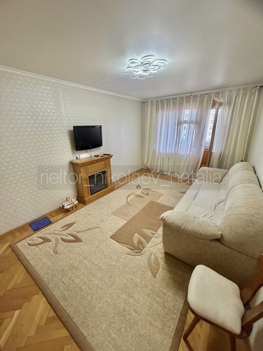 Продаж 3-х кім.кв. з меблями і технікою