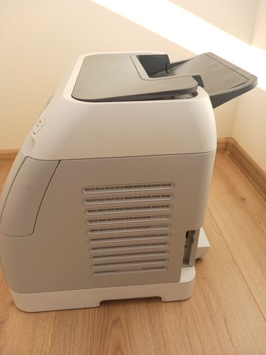 Продам принтер HP