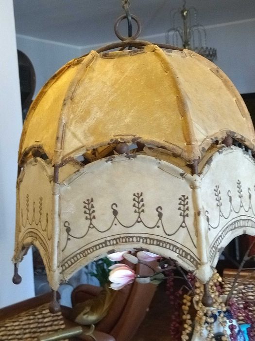 Very old lamp.64737768593409122