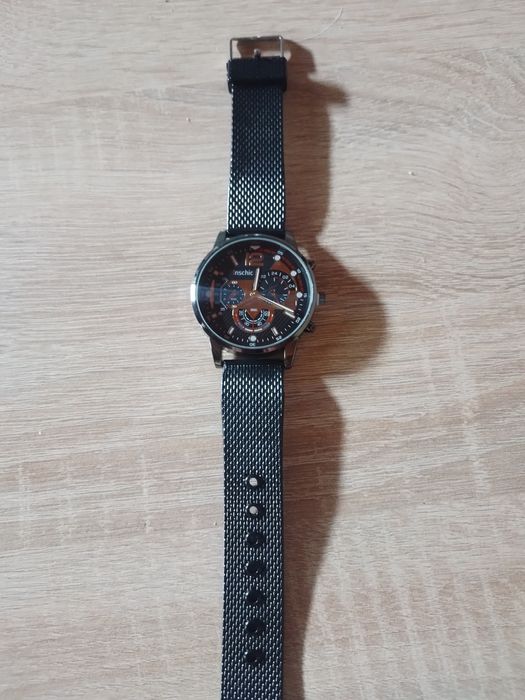 Zegarki różne kwarcowe