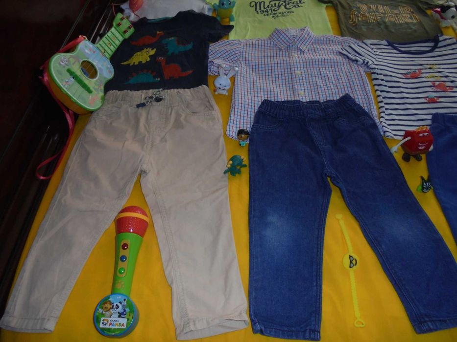 lote de roupa de menino a viola do Panda