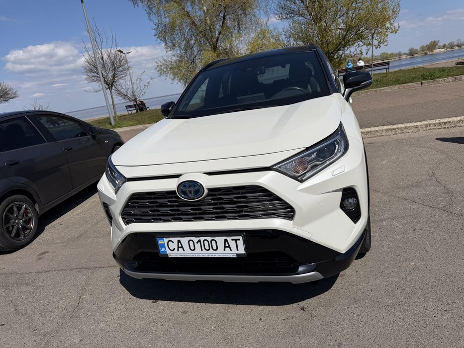 Toyota rav4 hybrid
