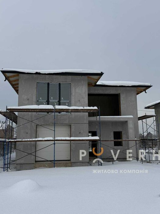 Будинок у Вовчинцях з частковим ремонтом