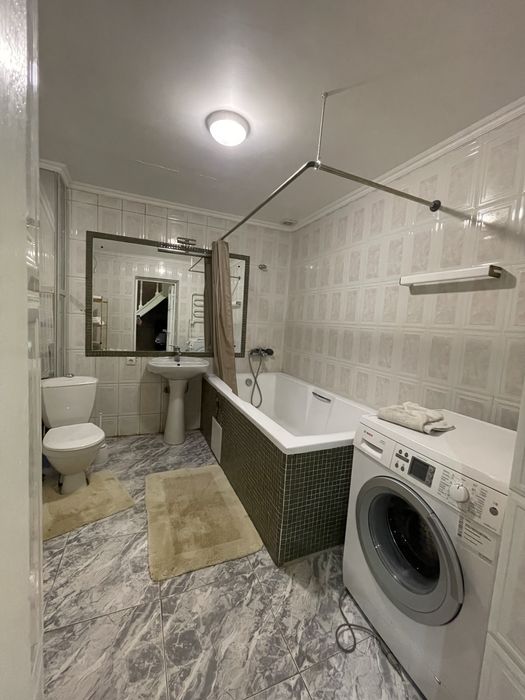 Будинок з басейном подобово/ дом посуточно с бассейном