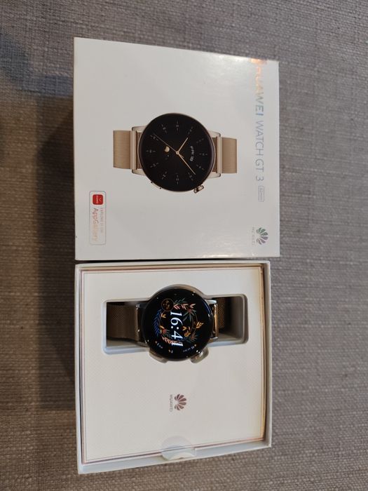 Huawei watch GT3 42mm gold