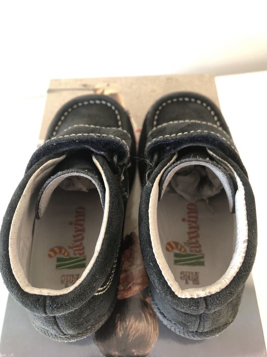 Botas Naturino, tamanho 23