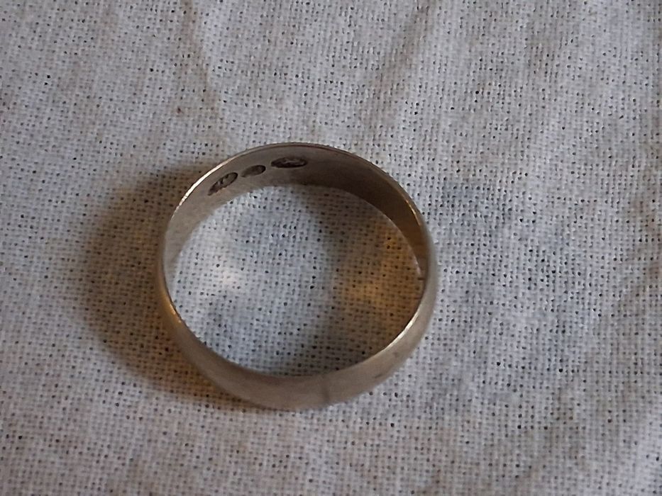 Srebrna obrączka R-25
