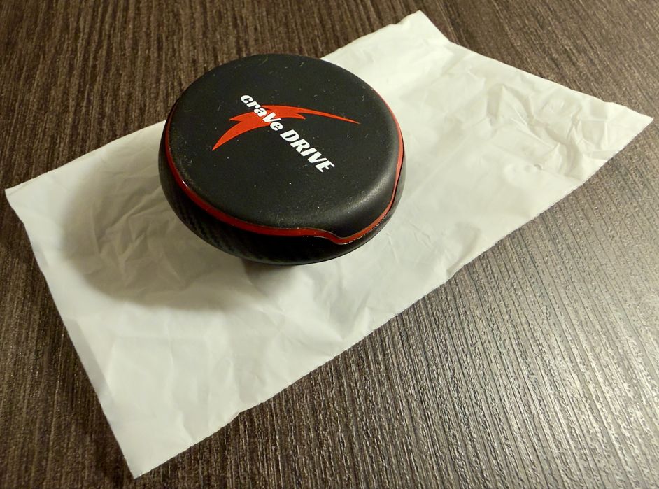 Samochodowy uchwyt magnetyczny CraVe DRIVE