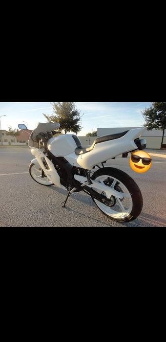 Honda NSR 50 RR Jantes com pneus em bom estado ( Valor FIXO )