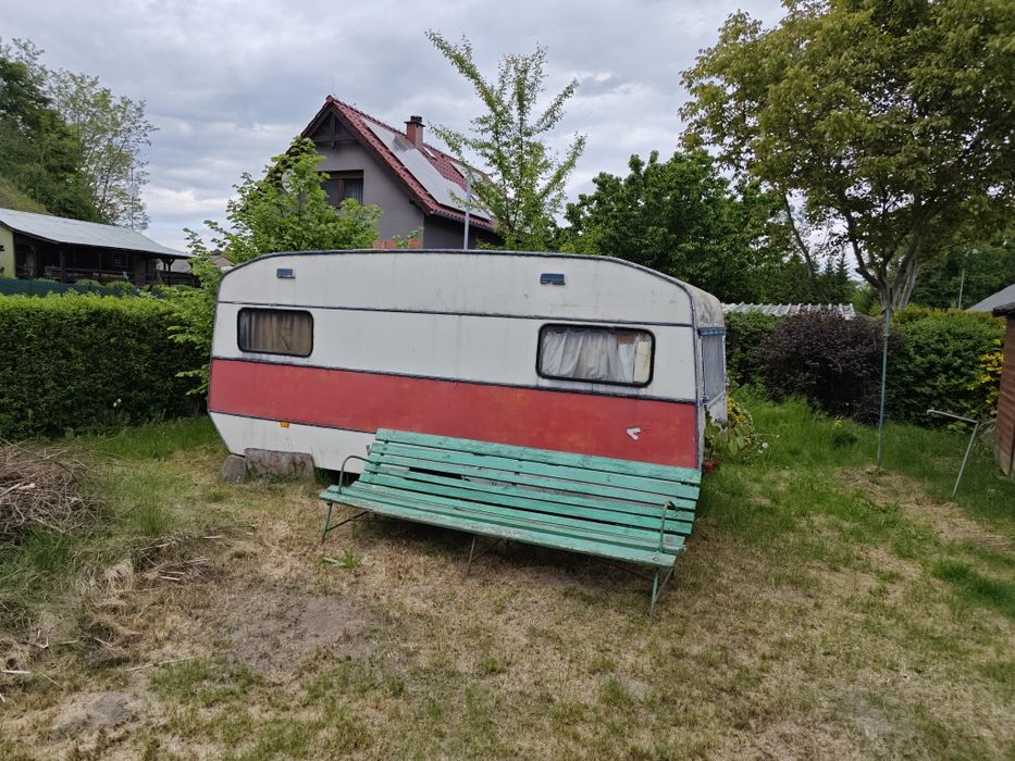 Oddam za darmo przyczepę kempingową