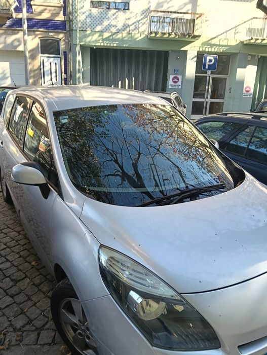 Renault Scenic 07 lug.